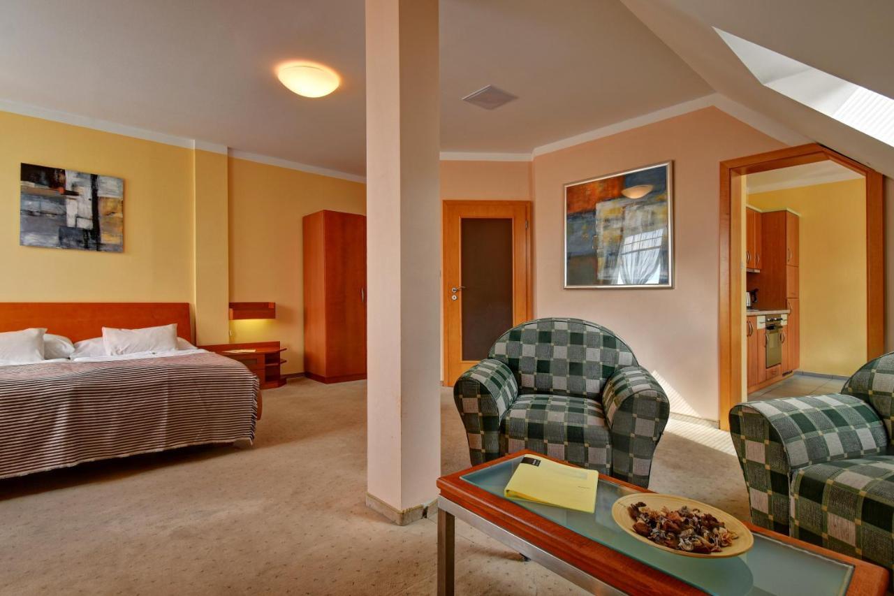 Hotel La Passionaria Mariańskie Łaźnie Zewnętrze zdjęcie