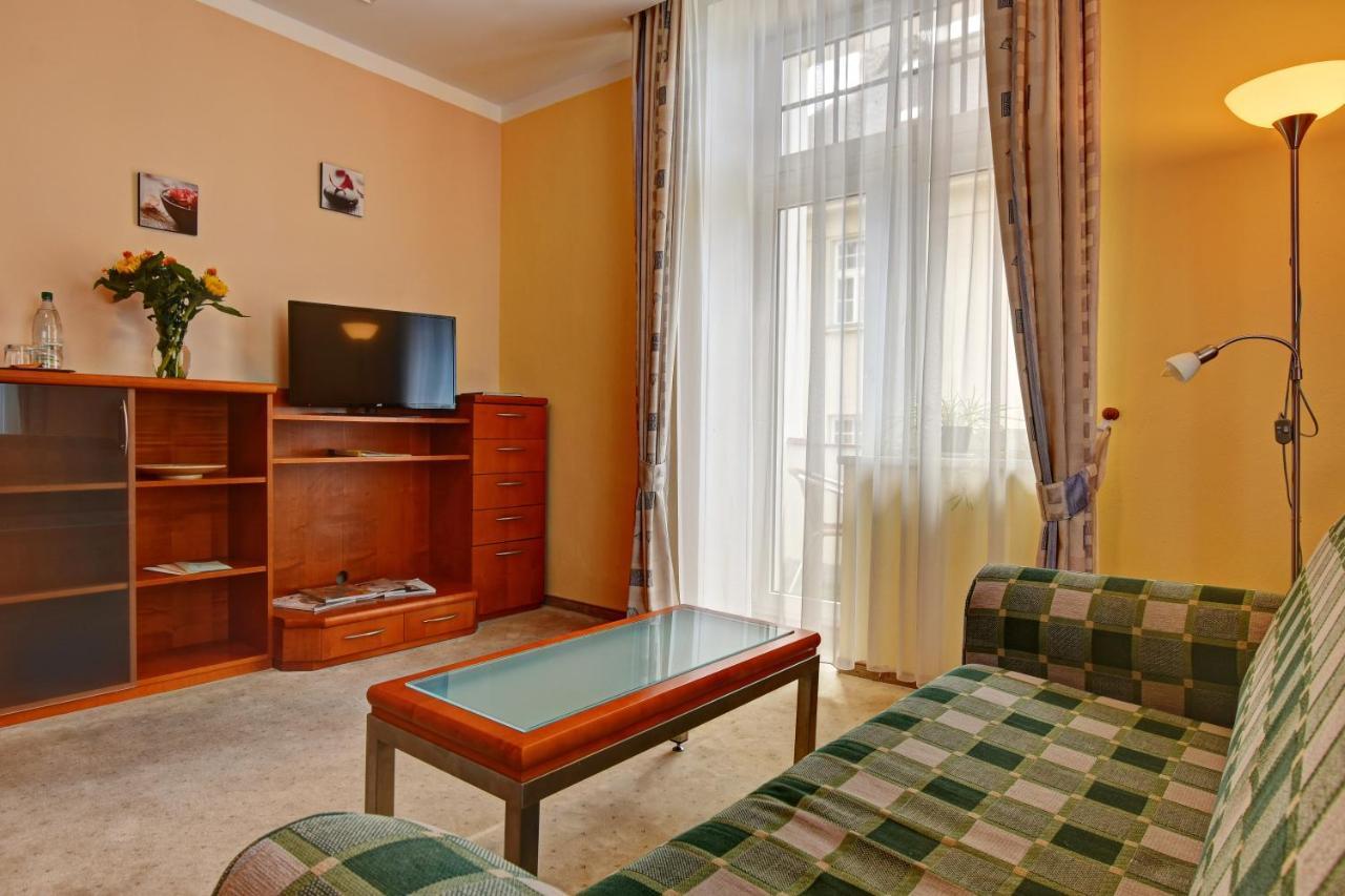 Hotel La Passionaria Mariańskie Łaźnie Zewnętrze zdjęcie