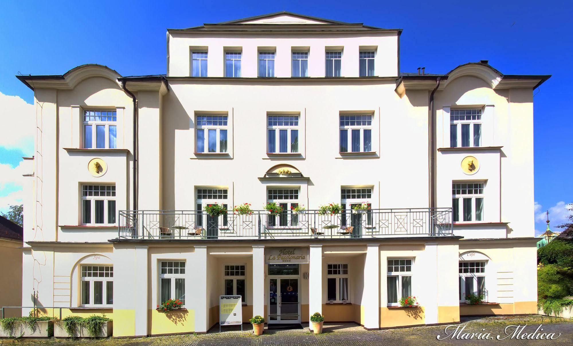 Hotel La Passionaria Mariańskie Łaźnie Zewnętrze zdjęcie